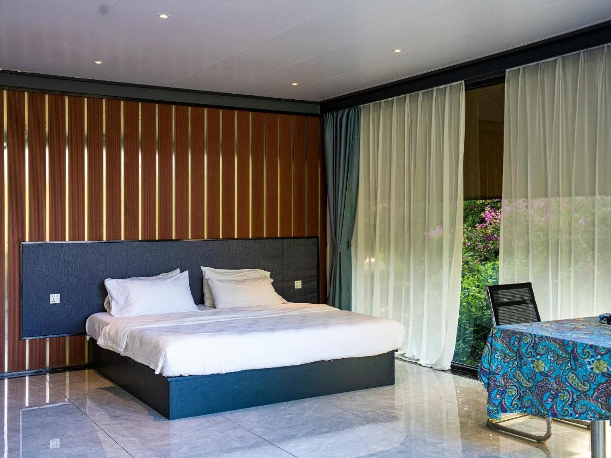 Jambo Mara Safari Lodge Ololaimutiek Eksteriør billede